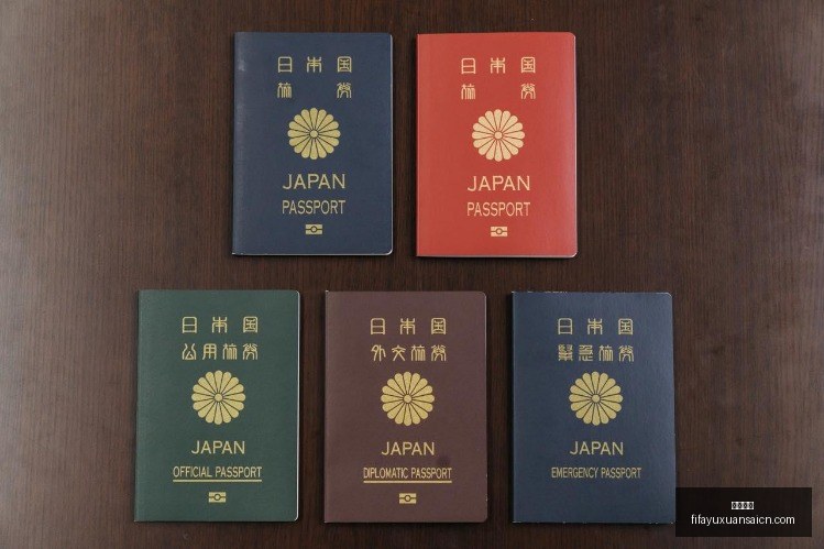 傅园慧蛙泳,教学首堂课,开讲,大发彩票,大发彩票平台,大发彩票App,大发彩票下载